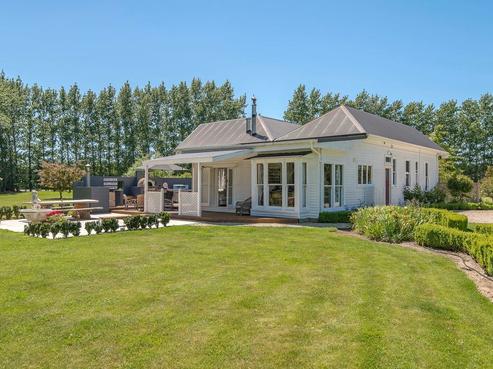 197 Mandeville Road, Swannanoa