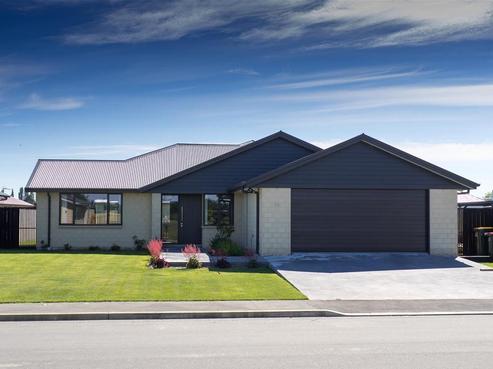 12 Whiteoak Grove, Tinwald