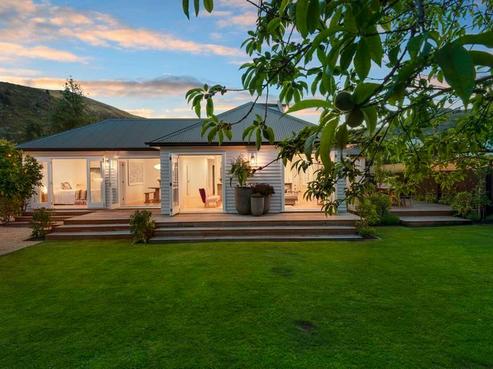 61 Colenso Street, Sumner