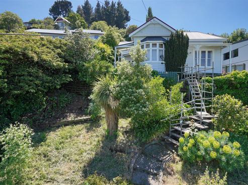 16 Cunningham Terrace, Lyttelton
