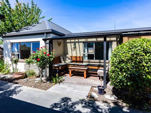 14 Kimberley Street, Casebrook