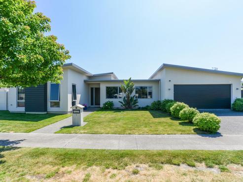 1 Milford Place, Poraiti