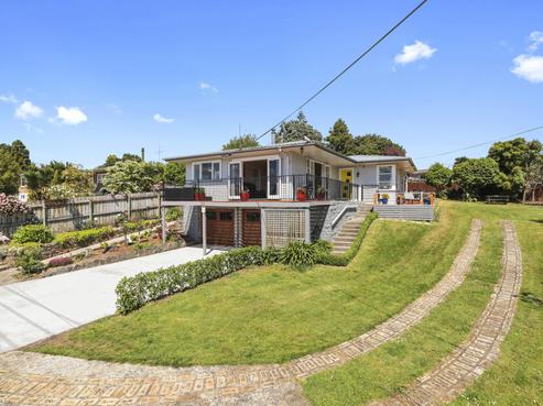 11 Pioneer Road, Tahuna
