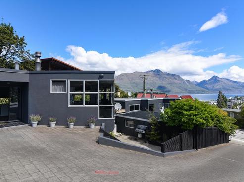 85B Hallenstein Street, Queenstown Central