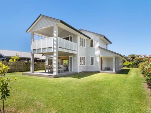 14 Galbraith Street, Matapouri