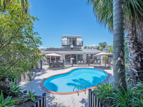 11 Prestige Place, Castor Bay