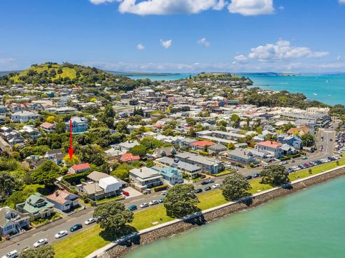 1/26 Queens Parade, Devonport