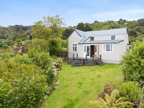 11 Henry Street, Careys Bay