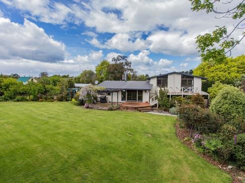 13 Terrace Road, Leithfield