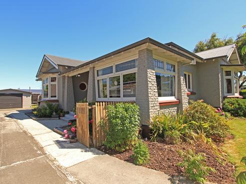 215 Gala Street, Richmond