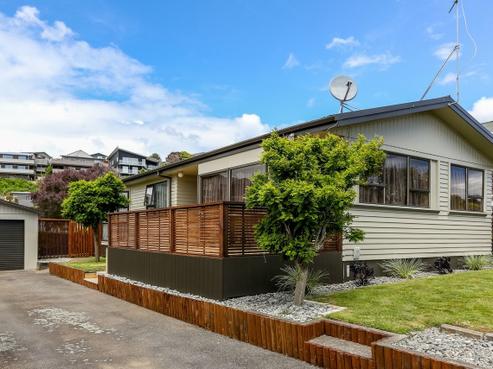 36 Rosendale Avenue, Spotswood