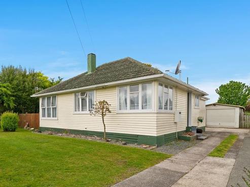 29 Puriri Crescent, Hillcrest