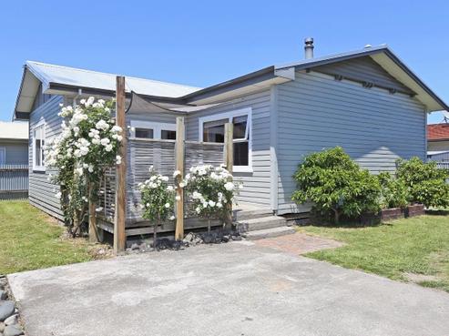 303B Riverslea Road North, Parkvale