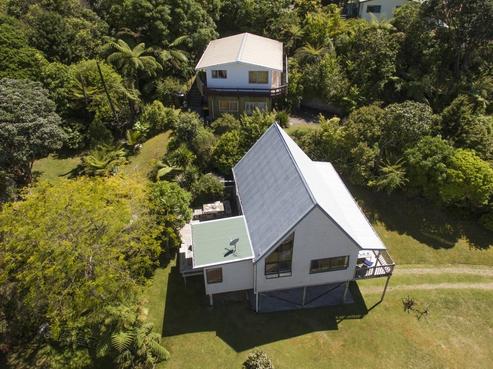 101 Grange Road, Hahei