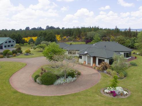5 Mark Wynd, Maunganamu