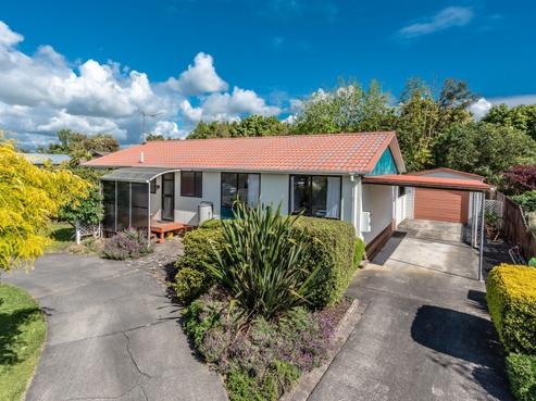 16 Sequoia Place, Pukete