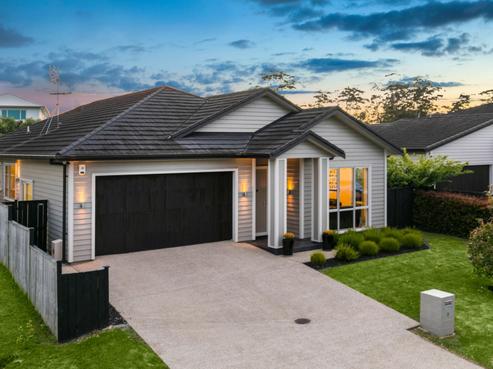 8 Whares Court, Silverdale