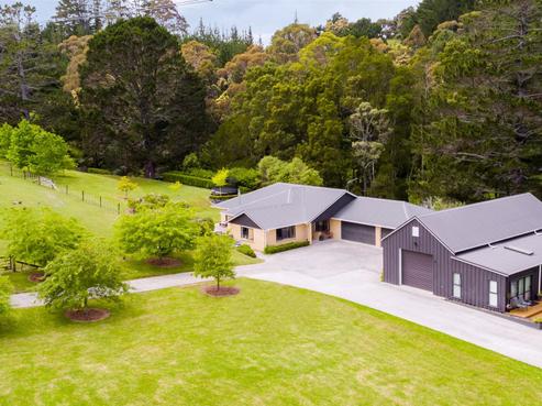 108 Paremoremo Road, Lucas Heights