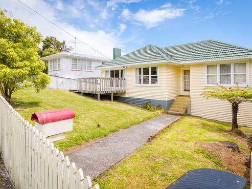 1/33 Konini Road, Titirangi