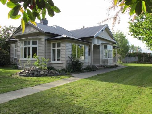 56 School Road, Fairlie