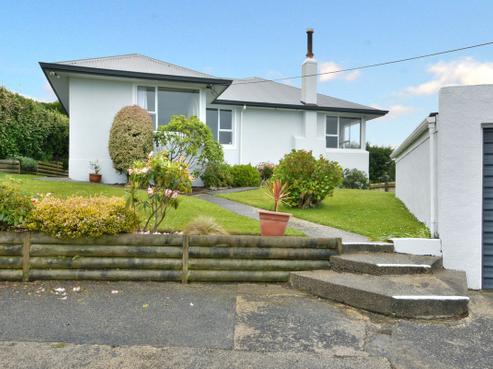 42 Aberdeen Road, Saint Clair