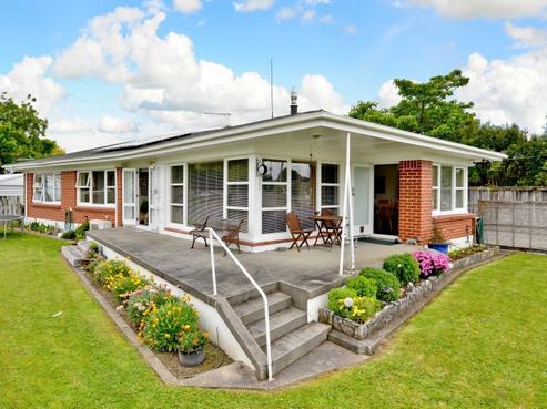 8 Garrick Place, Beerescourt