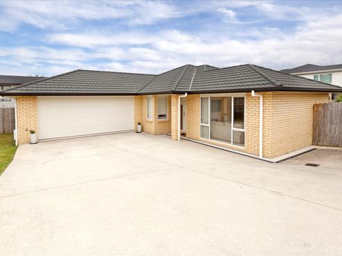 11 Ohau Court, Fairview Heights