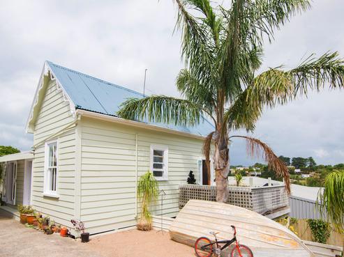 6A Erua Road, Ostend