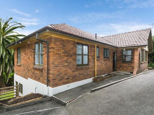 4 Woodstock Terrace, Tawa