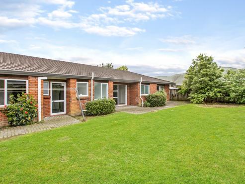 2 Glenross Drive, Wattle Downs