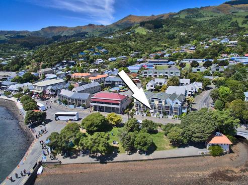 85 Beach Road, Akaroa