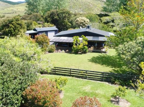 992 Te Rerenga Kuaotunu Road, Whangapoua
