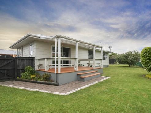 8 Rahiri Street, Waitara