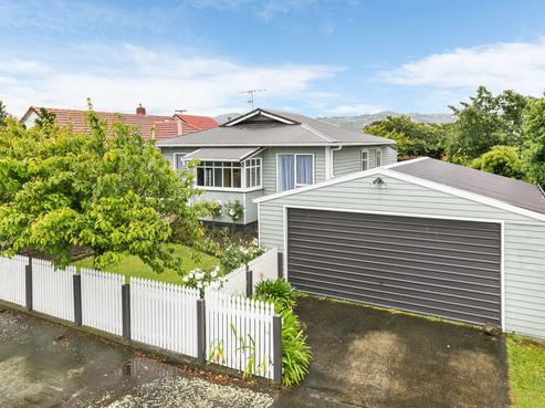35 Elizabeth Street, Moera
