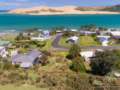 53 Taumatawiwi Street, Opononi