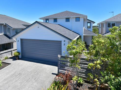 63 Buccaneer Court, Gulf Harbour