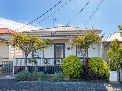 204 Kirkwood Street, Thames