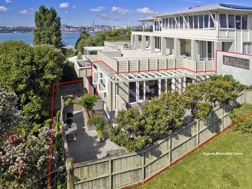 3/39 Clarence Street, Devonport