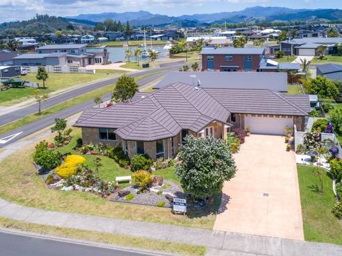 49 Kupe Drive, Whitianga