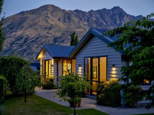 75 Ferry Hill Drive, Lower Shotover