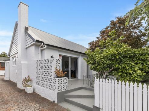 4 Fry Street, Boulcott