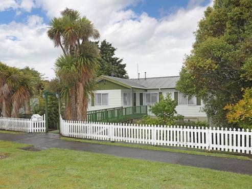 6 Norfolk Crescent, Feilding