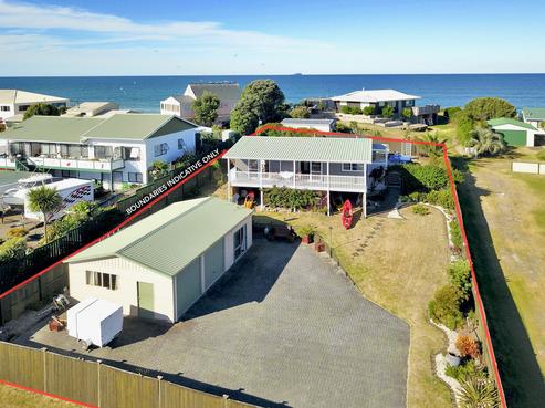 645 Pukehina Parade, Pukehina