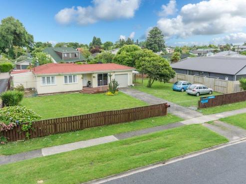 67 Scott Street, Leamington