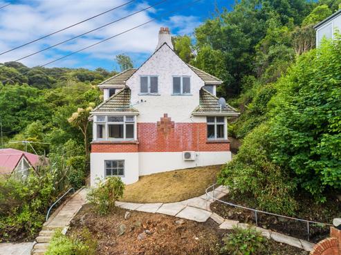 122 Queen Street, North Dunedin