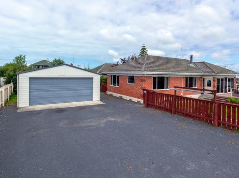 37 Tyne Street, Marchwiel