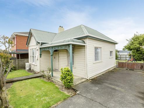 123 Bay View Road, South Dunedin