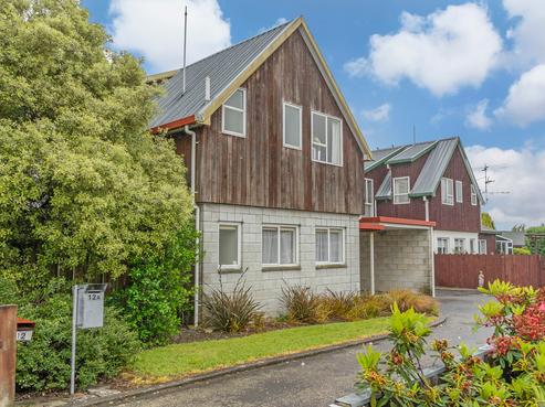 12A Intermediate Street, Solway