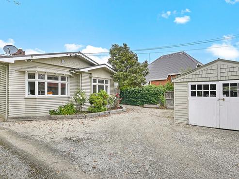 10 Strauss Place, Somerfield