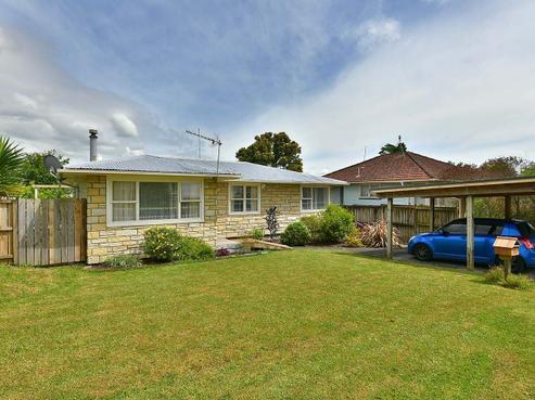 23 Laura Street, Kelston